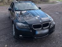 Gebraucht BMW 320 2009 Schwarz Kombi