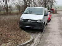 Gebraucht VW Transporter 150 PS (110 kW) 2019 Silber Van