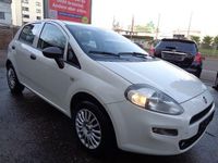 Gebraucht Fiat Punto Lounge 77 PS (56 kW) 2018 Weiß Kleinwagen