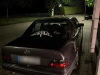 Gebraucht Mercedes E250 126 PS (92 kW) 1992 Braun Limousine