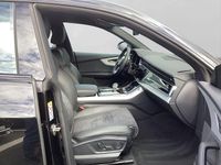 Gebraucht Audi Q8 S-Line 286 PS (210 kW) 2023 Schwarz SUV