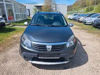 Gebraucht Dacia Sandero Stepway 87 PS (63 kW) 2010 Grau Limousine