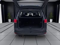 Gebraucht VW Touran Active 150 PS (110 kW) 2022 Grau Van / Kleinbus