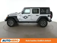 Gebraucht Jeep Wrangler Unlimited Rubicon 271 PS (199 kW) 2024 Silber SUV