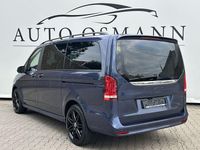 Gebraucht Mercedes V250 AMG line 190 PS (139 kW) 2023 Lackfarbe sodalithblau metalli Van / Kleinbus
