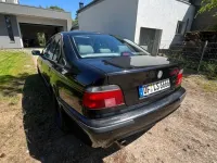 Używany BMW 520 150 KM (110 kW) 1998 Czarny Sedan/Limuzyna