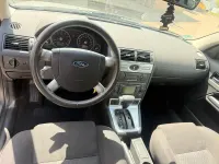 Usado Ford Mondeo 145 CV (106 kW) 2005 Gris Berlina