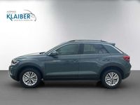 Gebraucht VW T-Roc Life 150 PS (110 kW) 2023 Petroleum blue (metallic) SUV