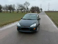 Używany Ford Focus 115 KM (84 kW) 2000 Niebieski Coupe