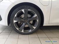 Second-hand Cupra Leon 204 CP (150 kW) 2023 Alb Berlinǎ