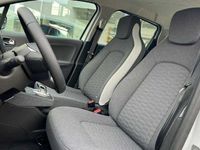 Gebraucht Renault Zoe Evolution 100 kW (136 PS) 2023 Weiß Kleinwagen