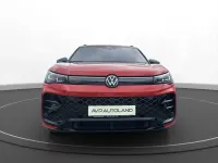 Gebraucht VW Tiguan R-line 272 PS (200 kW) 2025 Persimmon red SUV