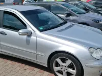 Gebraucht Mercedes C180 142 PS (104 kW) 2006 Silber Limousine