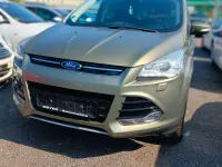 Gebraucht Ford Kuga Titanium 140 PS (102 kW) 2013 Grün SUV