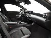 Gebraucht Mercedes CLA200 Shooting Brake 150 PS (110 kW) 2020 Kombi