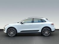 Gebraucht Porsche Macan 265 PS (194 kW) 2023 Carraraweißmetallic (metallic) SUV