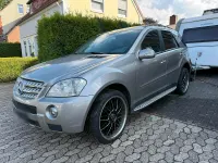 Gebraucht Mercedes ML320 224 PS (164 kW) 2007 Gold SUV