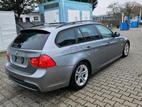 Gebraucht BMW 320 177 PS (130 kW) 2009 Grau Kombi