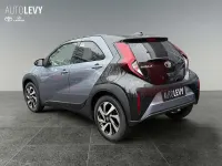 Neu Toyota Aygo 72 PS (52 kW) 2025 Celestite grey 1k3/ black mica Kleinwagen