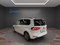 Gebraucht VW Touran Highline 150 PS (110 kW) 2025 Weiß Van / Kleinbus