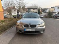 Gebraucht BMW 525 197 PS (144 kW) 2009 Grau Limousine