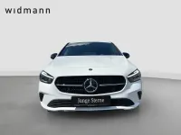Gebraucht Mercedes B200 Advanced 163 PS (119 kW) 2024 Unilack polarweiss Kleinwagen