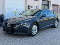 Gebraucht VW Arteon Basis 150 PS (110 kW) 2019 Grau Kleinwagen