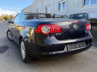 Second-hand VW Eos 150 CP (110 kW) 2006 Albastru Cabrio