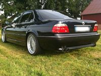 Second-hand BMW 740 286 CP (210 kW) 2000 Albastru Berlinǎ
