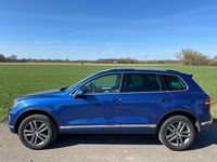 Gebraucht VW Touareg 262 PS (192 kW) 2017 Blau SUV