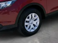 Gebraucht Nissan Qashqai 110 PS (80 kW) 2015 Rot SUV