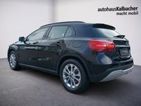 Gebraucht Mercedes GLA180 122 PS (89 kW) 2019 Schwarz SUV