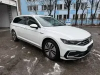 Używany VW Passat GTE 218 KM (160 kW) 2020 Biały Kombi
