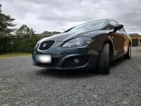 Gebraucht Seat Leon 105 PS (77 kW) 2011 Grau Kleinwagen