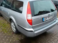Gebraucht Ford Mondeo 125 PS (91 kW) 2004 Silber Kombi