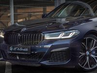 Gebraucht BMW 550 530 PS (389 kW) 2022 Blau Limousine