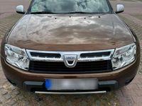 gebraucht Dacia Duster unfallfrei, kein Rost, TÜV neu, Lederausstattung