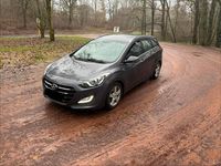 Gebraucht Hyundai i30 110 PS (80 kW) 2016 Grau Kombi