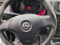 Gebraucht Opel Combo 105 PS (77 kW) 2012 Silber Van / Kleinbus