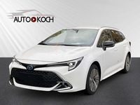 Neu Toyota Corolla 140 PS (102 kW) 2026 Super white 2 Kombi