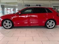 Gebraucht Audi A3 S-Line 150 PS (110 kW) 2020 Rot Kombi