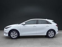 Neu Kia Ceed Vision 140 PS (102 kW) 2025 Carraraweiss Kleinwagen