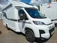 Gebraucht Knaus L!VE WAVE 180 PS (132 kW) 2025 Weiss Van