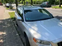 Gebraucht Volvo V70 136 PS (100 kW) 2010 Grau Kombi