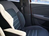 Gebraucht Dacia Jogger Expression 110 PS (80 kW) 2023 Terracotta Van / Kleinbus