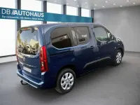 Używany Opel Combo Life Elegance 131 KM (96 kW) 2022 Niebieski Minivan