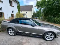 Gebraucht Ford Mustang 205 PS (150 kW) 2005 Braun Cabrio