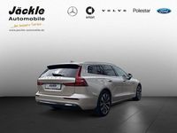 Gebraucht Volvo V60 Plus 197 PS (144 kW) 2023 Bright dusk / metallic Kombi
