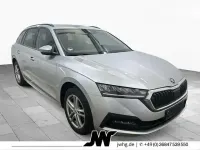 Gebraucht Skoda Octavia Ambition 116 PS (85 kW) 2023 Brilliantsilber metallic Kombi