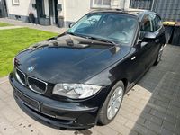 Gebraucht BMW 116 116 PS (85 kW) 2010 Schwarz Kleinwagen